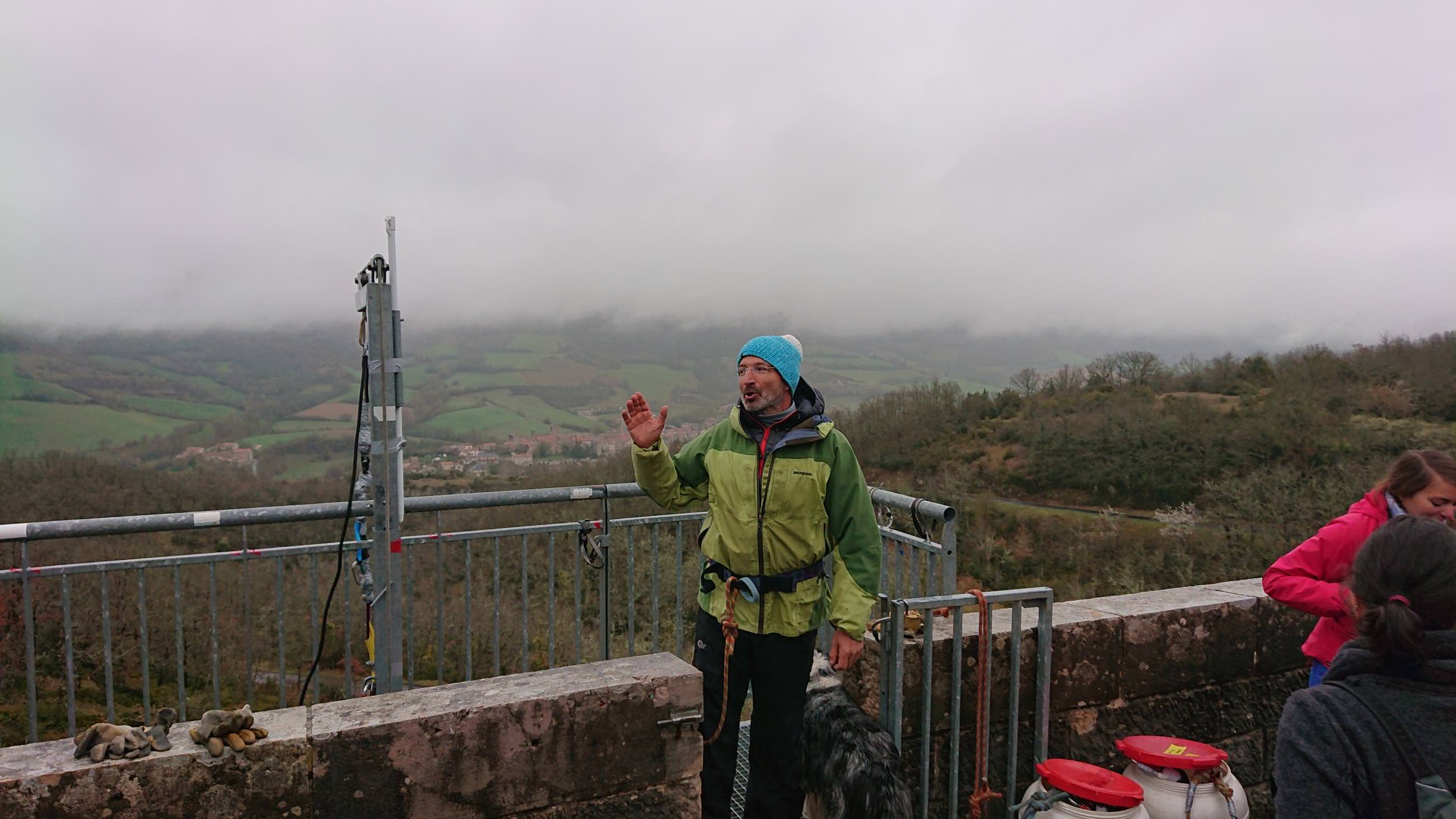 Saut à l'élastique sur le viaduc de SainteEulaliedeCernon